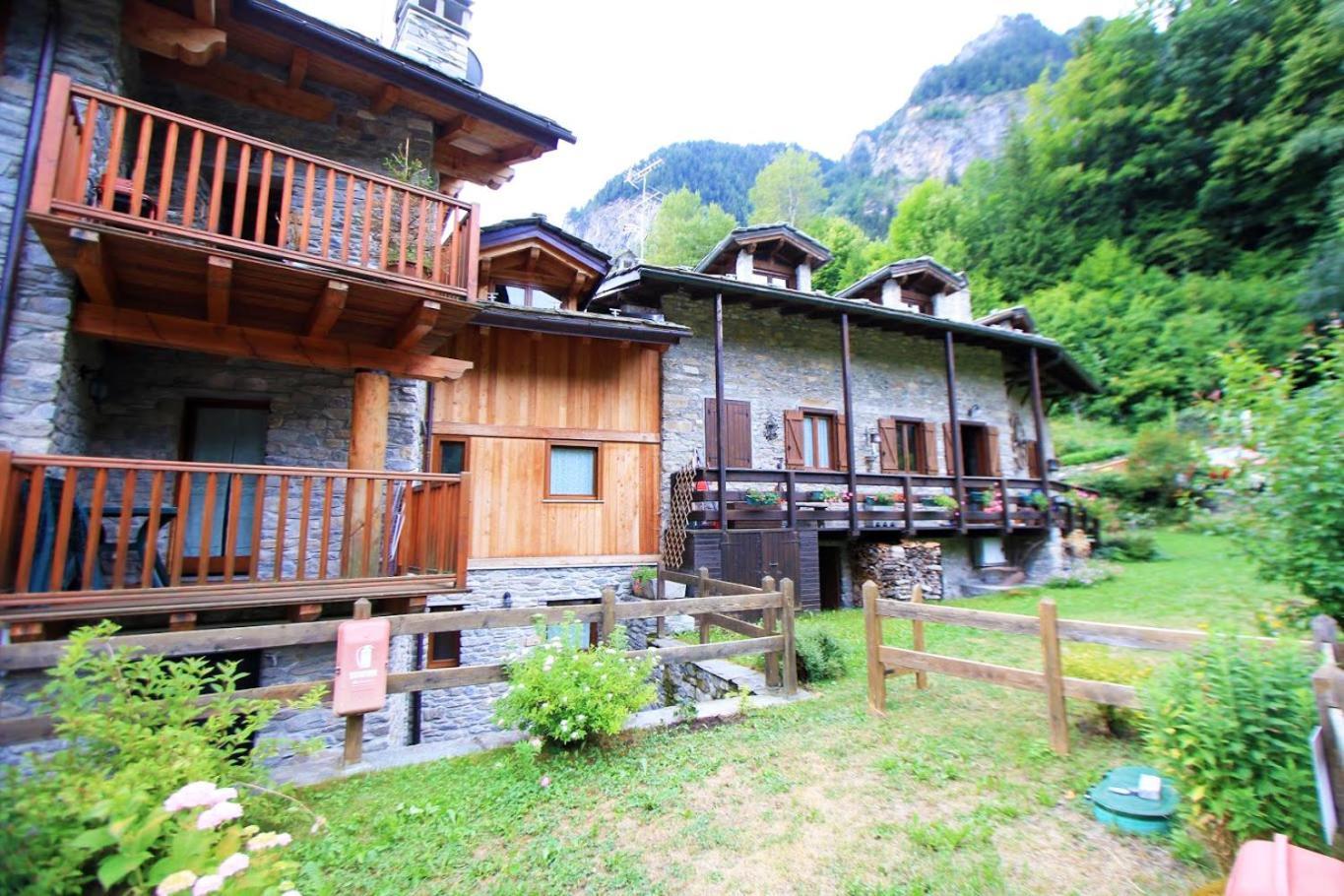 Champex * Pre-Saint-Didier